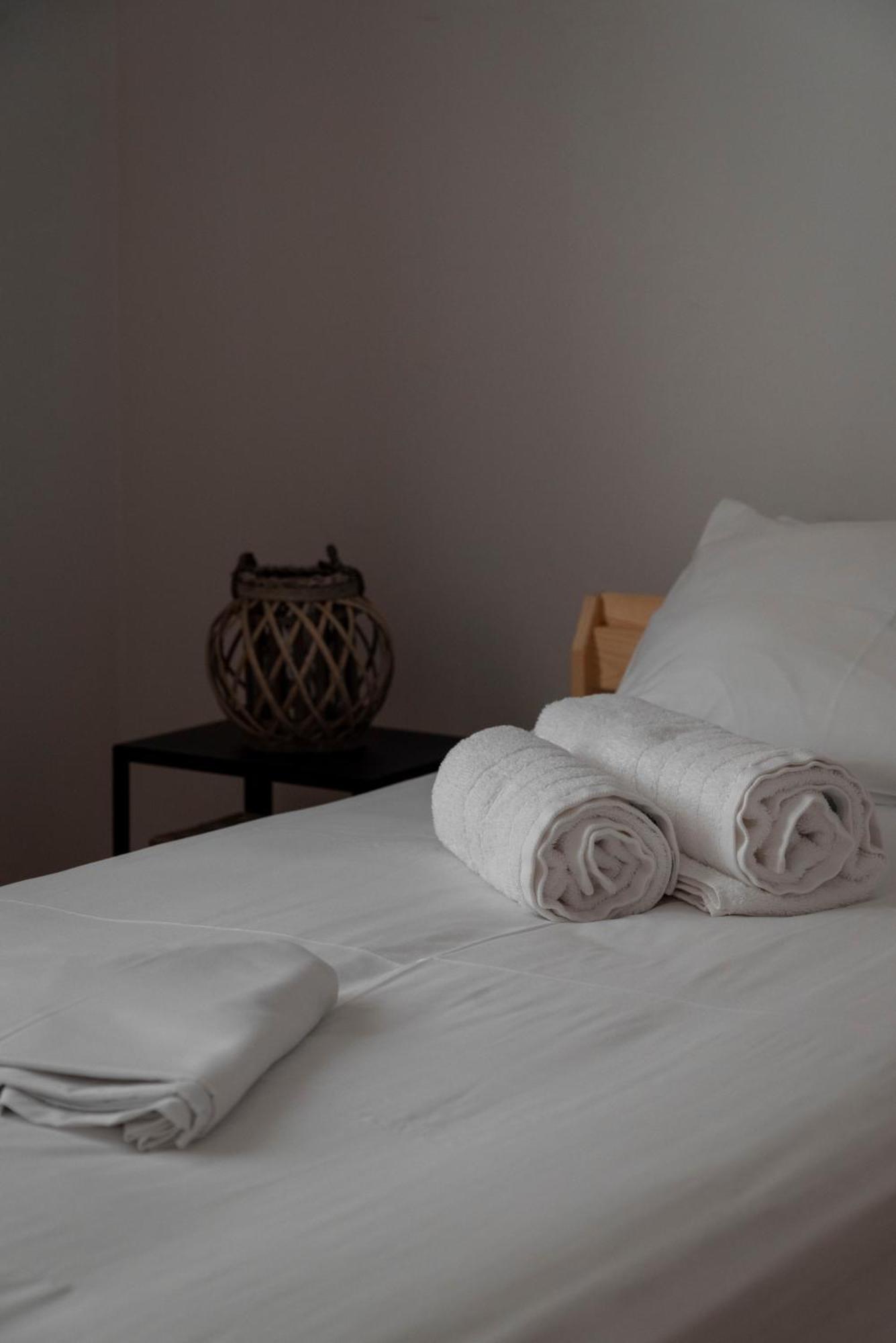 Thissio Getaway 2Ba Next To Athens Ancient Market ภายนอก รูปภาพ